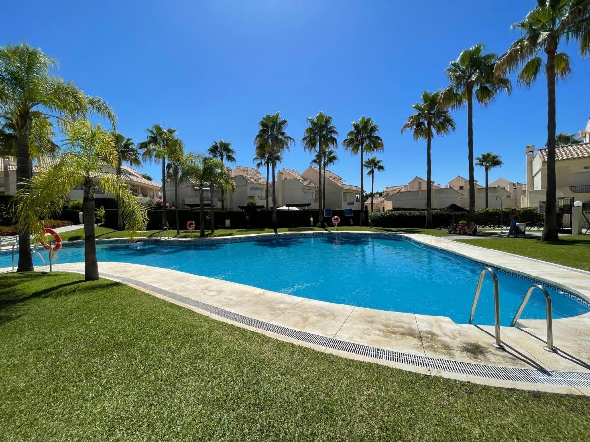 El Arenal Townhouse By The Beach With Swimming Pool - Eaw Homes Marbella Luaran gambar
